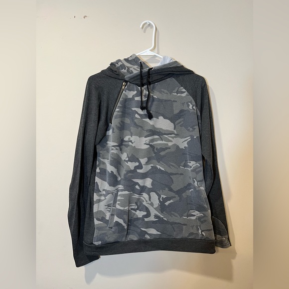 boutique only Sweaters - Boutique Only Sweatshirt